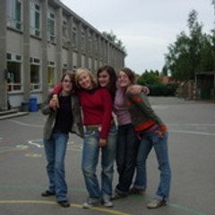 a-n0us-quatre