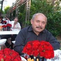 Esat Kurt