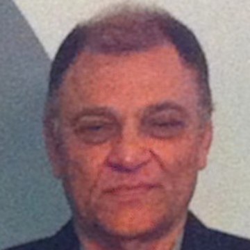 Dr Farooq Hasnat