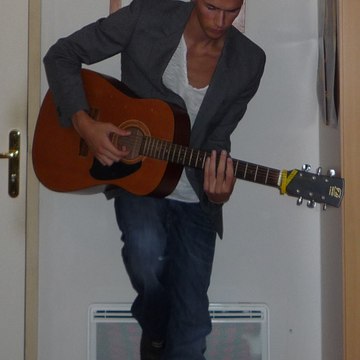 HeadlessCover