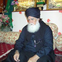 Peer Basharat123