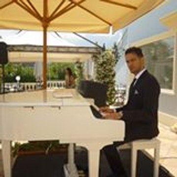 Francesco Barattucci Cantante