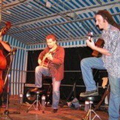 SWING HOME TRIO