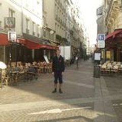 エイドリアン ザイツ