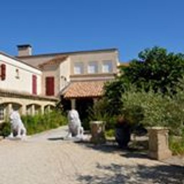 hotel arles provence le mas de la feniere