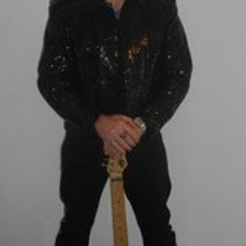 Johnny  Mirador
