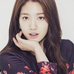 Shin Hye Rella France