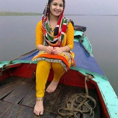 SanaKhanOfficial