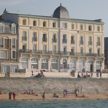 kyriad saintmaloplage