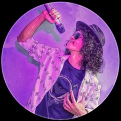 MICKY KLAXSON