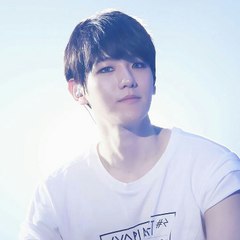 miki Samira Baekhyun V
