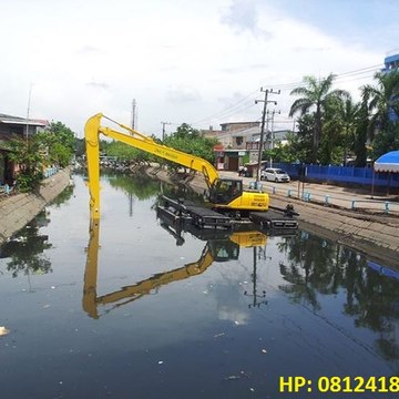 Ultratrex Indonesia amphibious excavator swamp