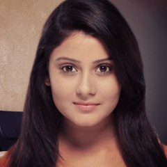 Zoya Roy