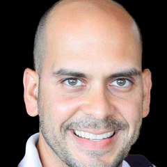 Coach Andre De Rezende