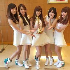 Popu Lady Showtime