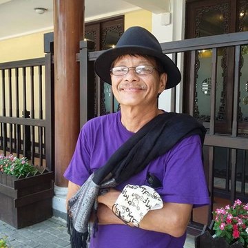 Hiển Công Phạm