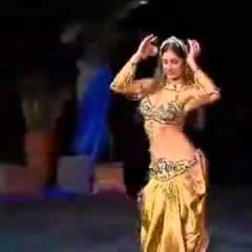 رقص شرقى