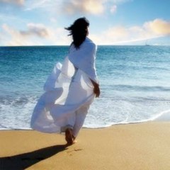 Alessandra Schmoeller