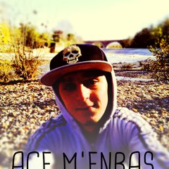 Ace m'enbas