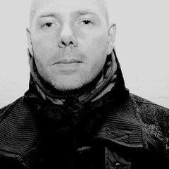 Danny J Lewis