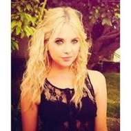 Jawaria Saturnina Averhart