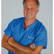 Dr Steven Struck - Plastic Surgeon