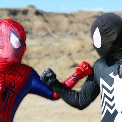 SuperHeroBattlePANDA