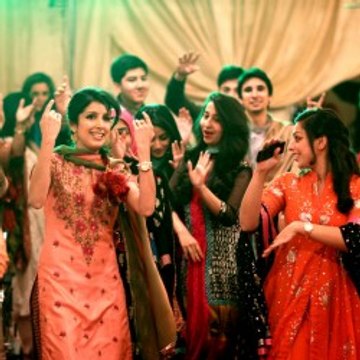 Mehndi Dance
