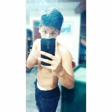 LuisG.