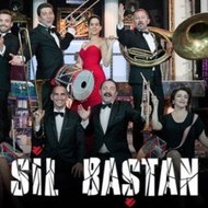 Sil Baştan