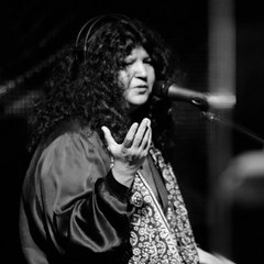 Queen Abida parveen