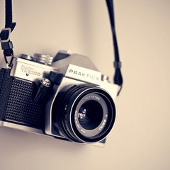 スライドで暇つぶすch