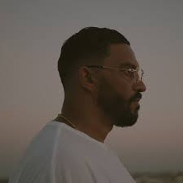 MUSIC PLUS