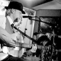 Mr Hudson & The Library