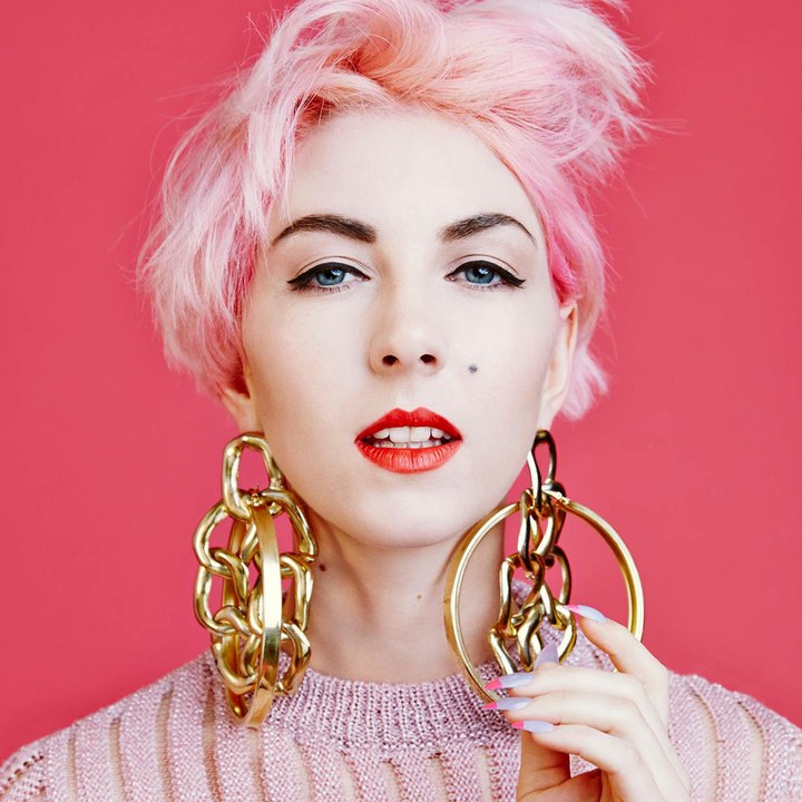 Dailymotion profile picture for @femme