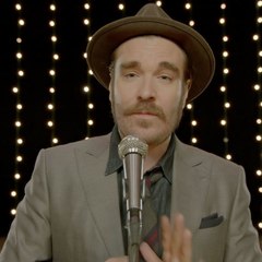 Red Wanting Blue