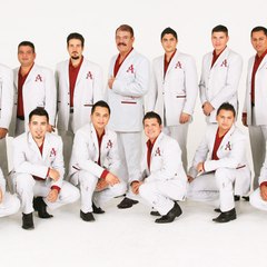 La Arrolladora Banda El Limón De René Camacho