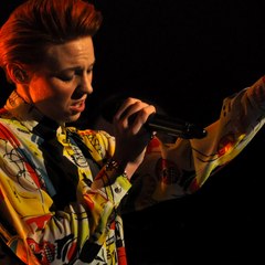 La Roux