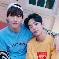 Rowoon Giraffe