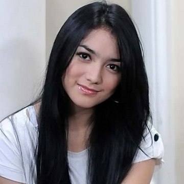 JULIA CREW