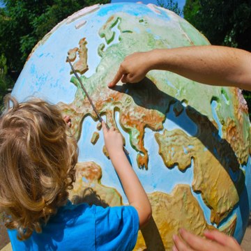 Experiential Learning for Students in UAE