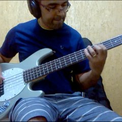 Professor Silva Bass