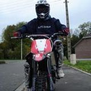 FonKyWeaLsTyLe