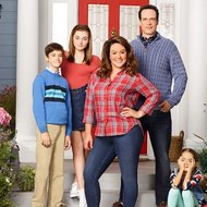 American Housewife Se.[2] || «New Premiere»