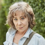 Girlfriends HD Streaming