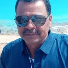 الفنان احمد عادل