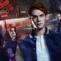 RIVERDALE BEHIND THE SCENES