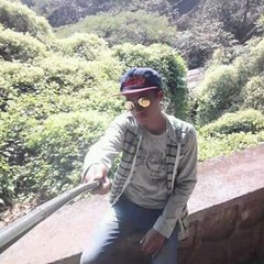 StArAs RiSiNg