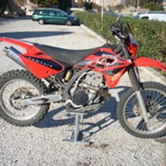 andymamola