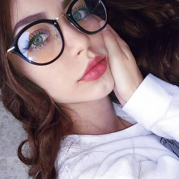 Madeleine Shy